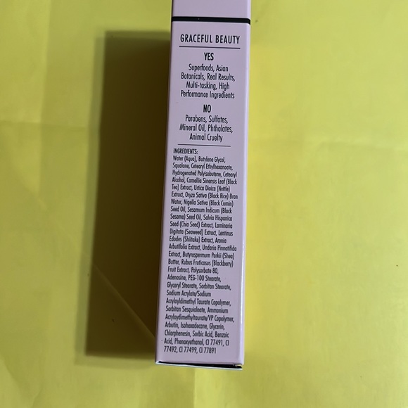 Yensa color + face tone up primer essential glow - Picture 5 of 6